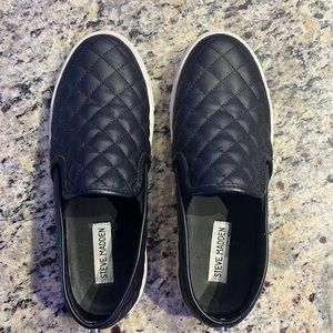 Brand new leather Steve Madden shoes